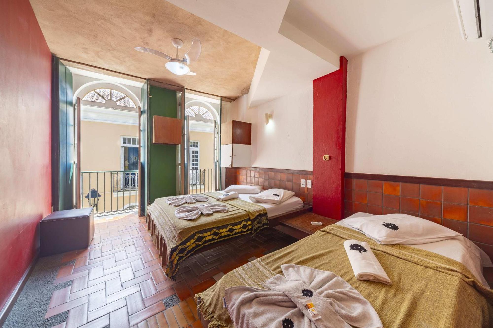Laranjeiras Hostel Салвадор Екстериор снимка